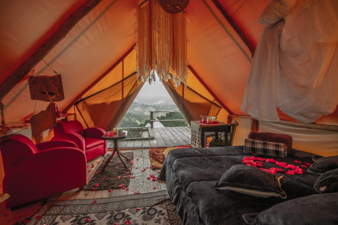 サレント Glamping Rustikoホステル エクステリア 写真