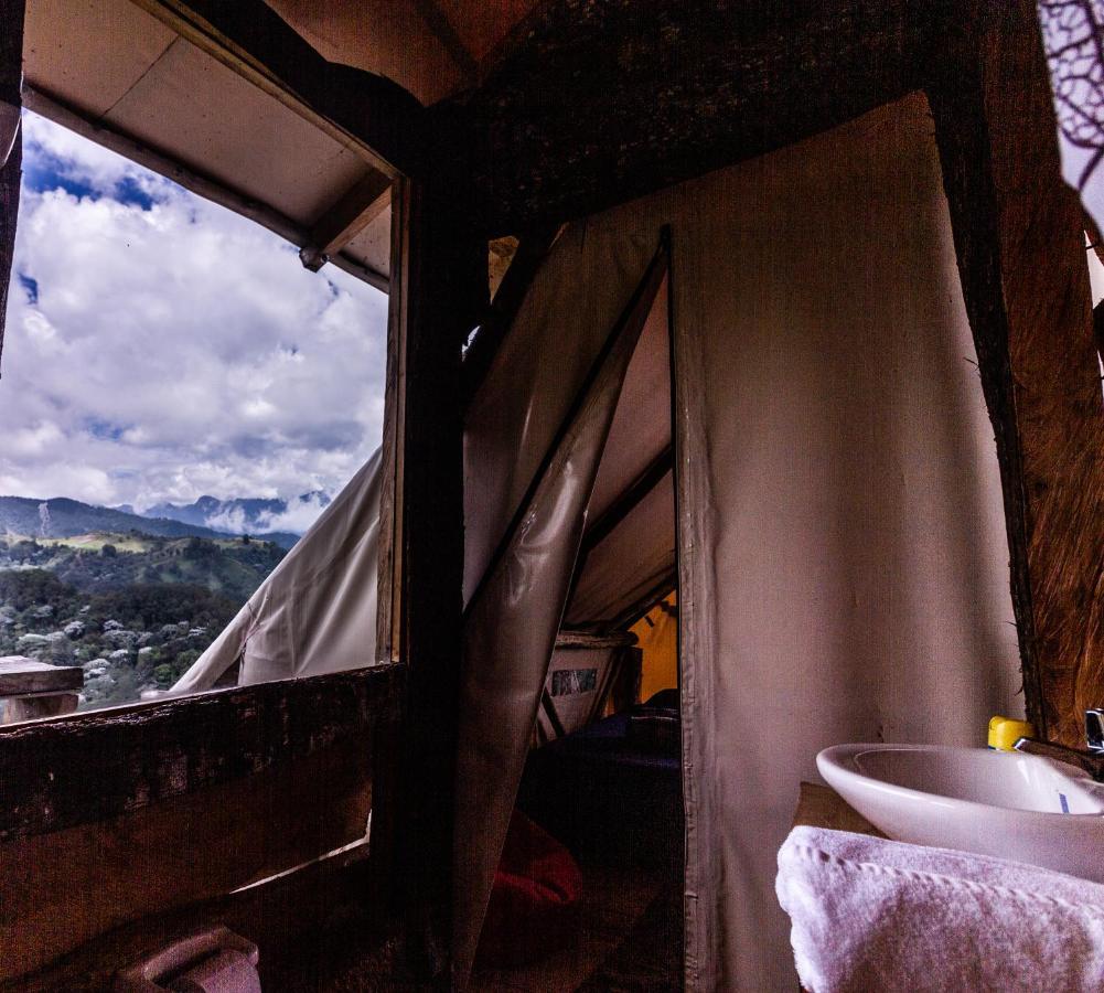 サレント Glamping Rustikoホステル エクステリア 写真