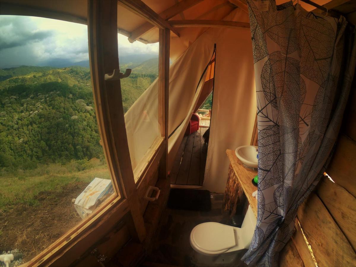 サレント Glamping Rustikoホステル エクステリア 写真